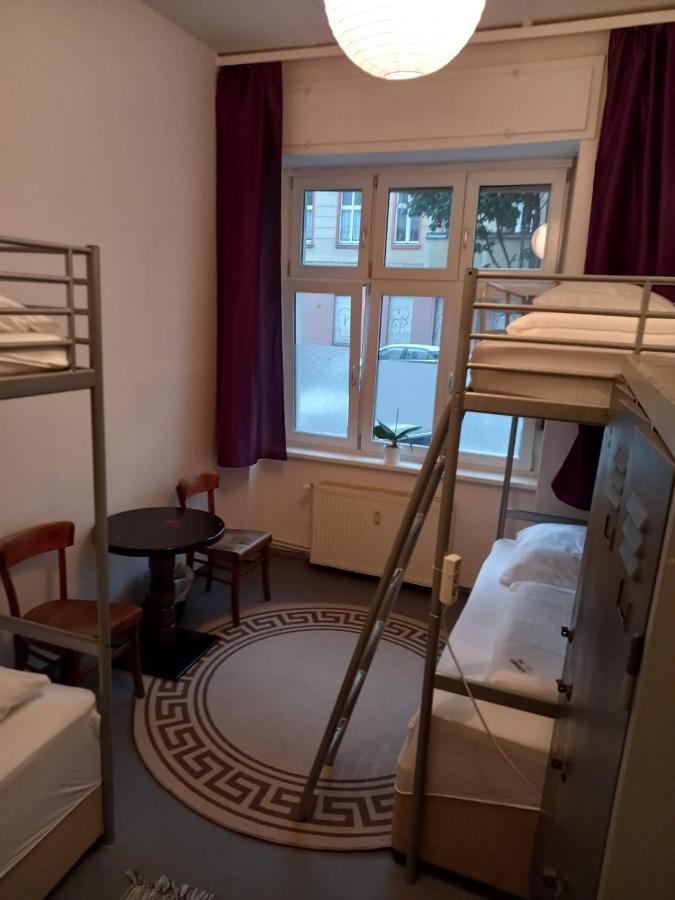 Corner Hostel Berlin Prenzlauer Berg Exterior foto